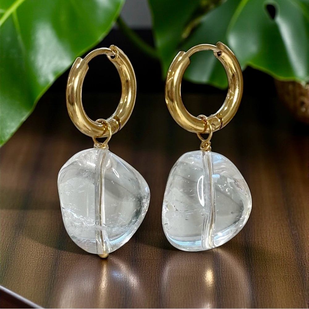 Elegant Crystal Quartz Gold Sheila Earrings